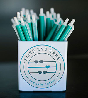This Optometrist Was Super Picky When Designing Her Logo &#8230; and Now It&#8217;s Paying Off