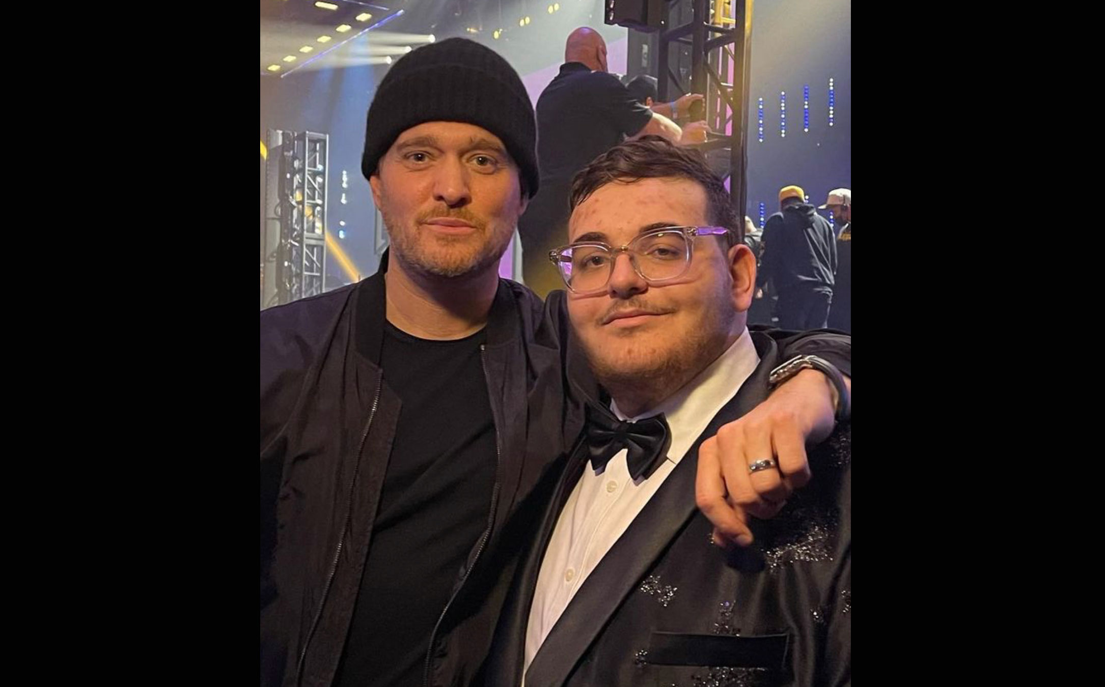 American Idol Contestant with Rare Eye Disorder Gets New Specs for Duet with Michael Buble