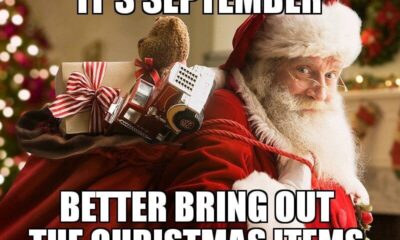 23 Painfully Relatable Memes About Working Holiday Retail