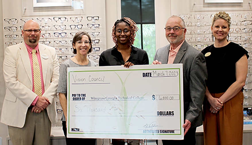Amaya Moore Awarded Opening Your Eyes Scholarship to Attend Wiregrass Georgia Technical College’s Opticianry Program