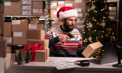 Most Retailers Mum on Holiday Hiring