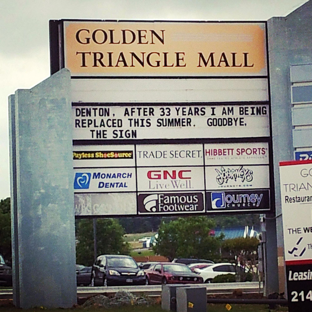 Please Don’t Scare the Jewelry … and 31 More Pretty Hilarious Retailer Signs