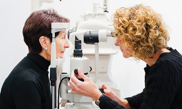 Get Couples in on V-Day, Wear Red for Heart Month and More February Dates for Your Calendar