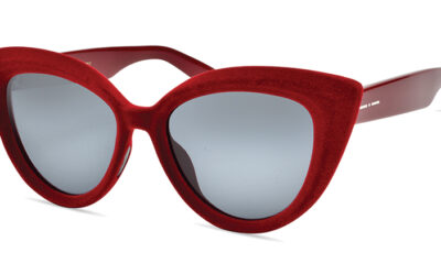 Celebrate the Return of Suns With Ornament and Intentional Drama